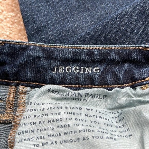 American Eagle Jeans - Picture 7 of 7
